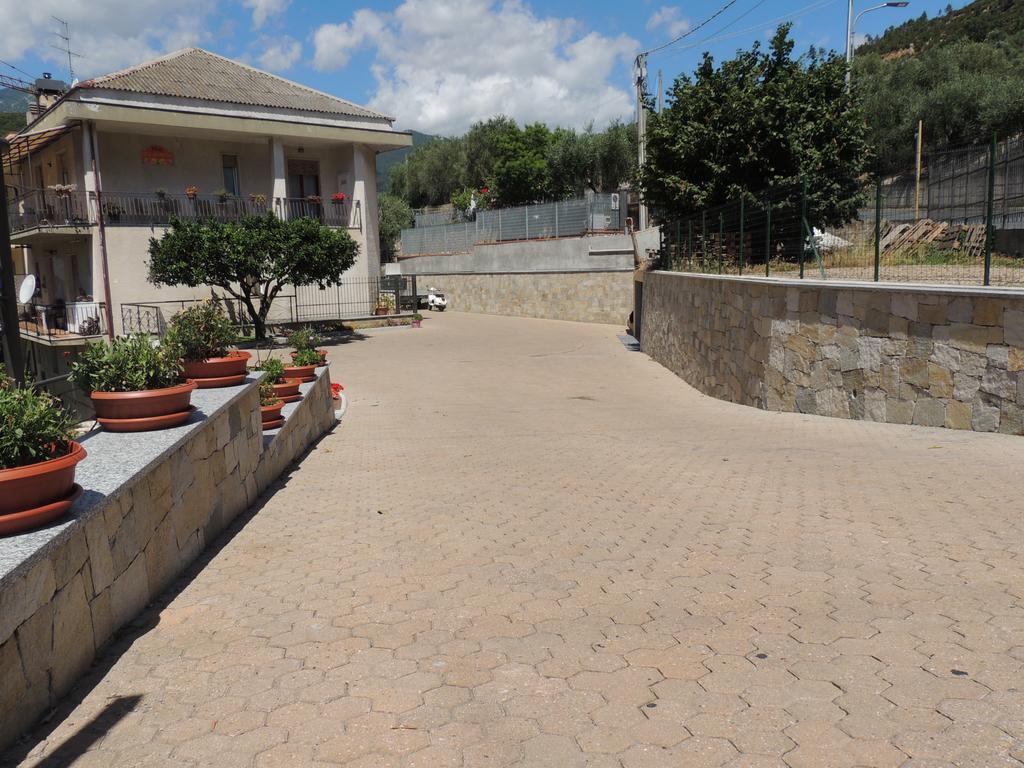 Gli Agrumi Giustenice Экстерьер фото